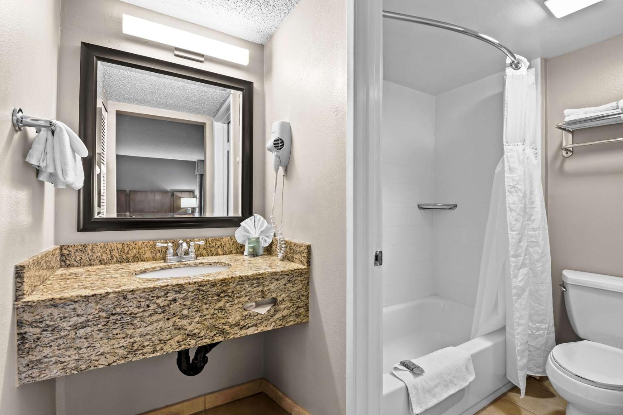 Best Western Los Alamitos Inn & Suites Eksteriør billede