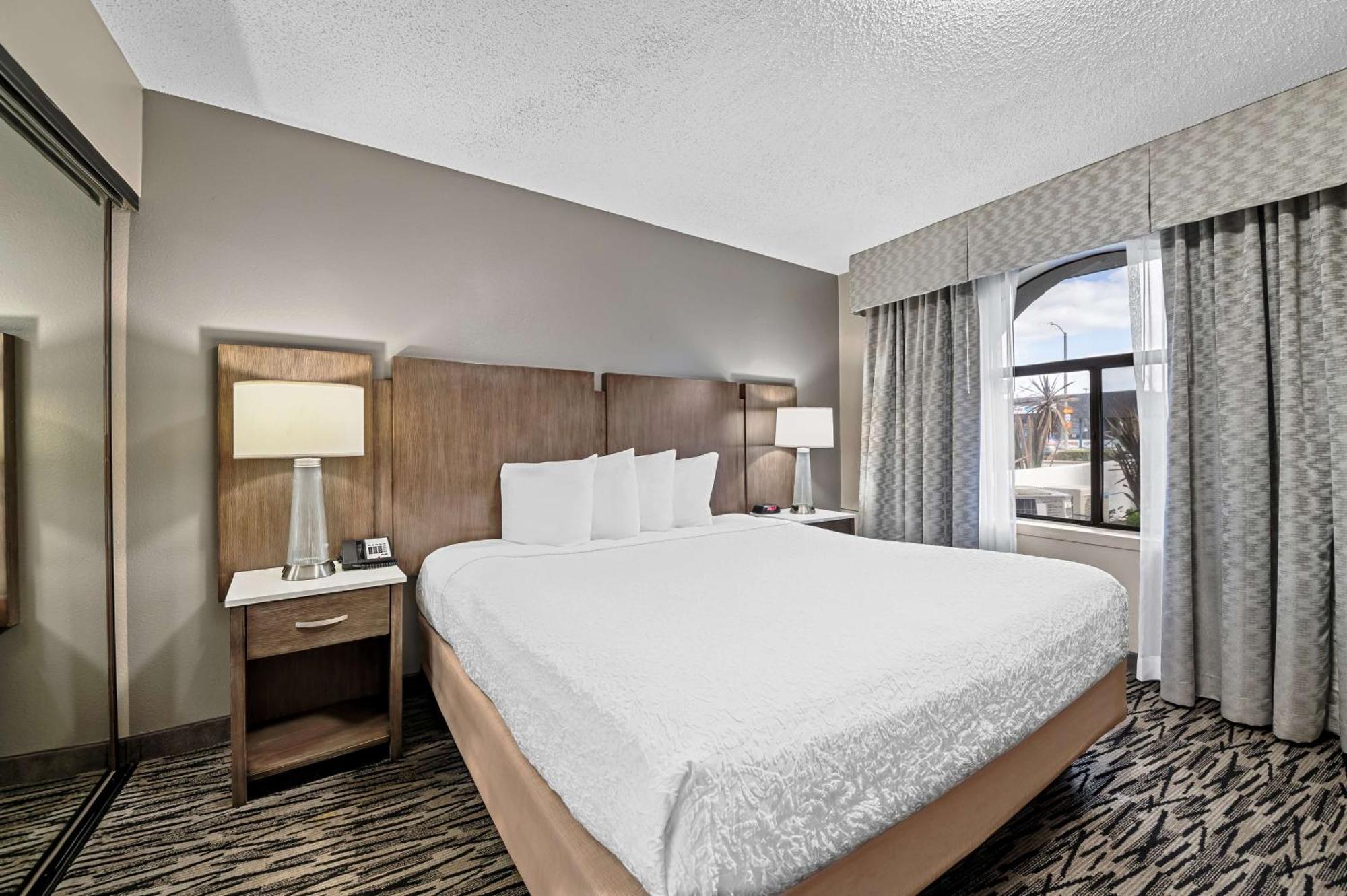 Best Western Los Alamitos Inn & Suites Eksteriør billede