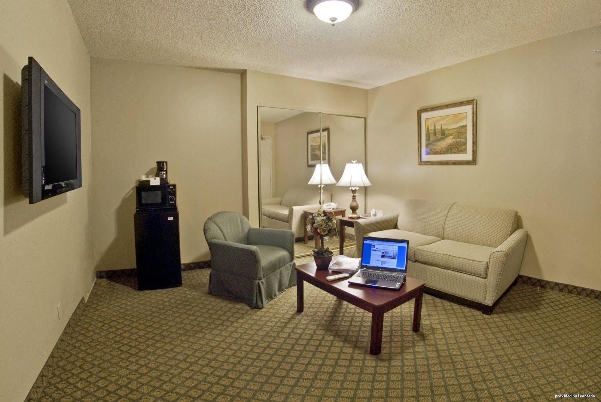 Best Western Los Alamitos Inn & Suites Eksteriør billede